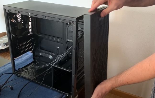 How to remove the front panel of your PC case?