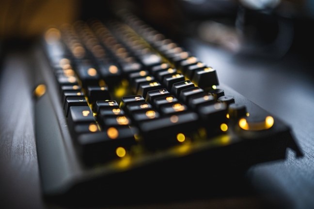 How to Connect and Use Your Gaming Keyboard: Step by Step