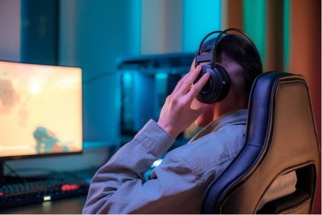 Benefits of Virtual Surround Sound in Gaming Headphones