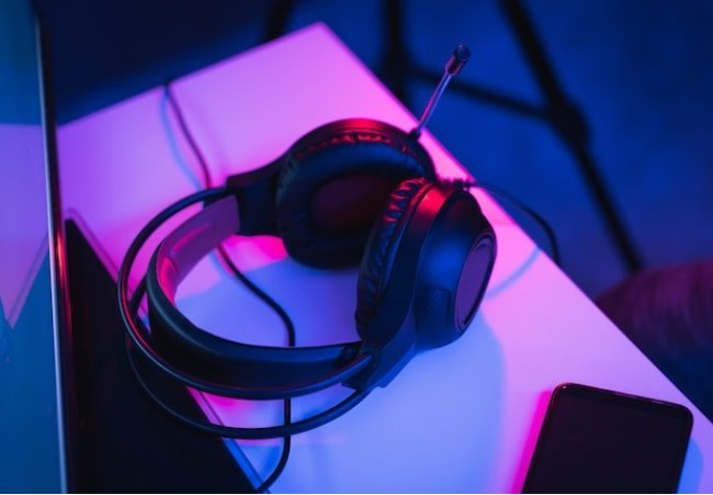 How Do Gaming Headphones Work?